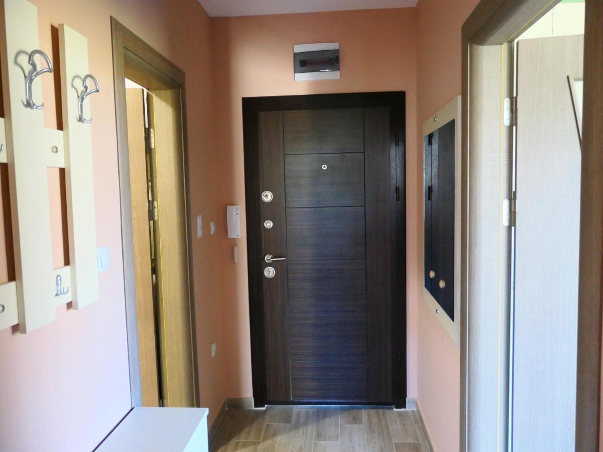 Nikol Deluxe Apartment